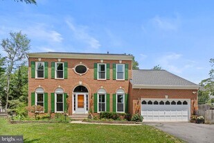 10009 Puritan Way in Damascus, MD - Building Photo