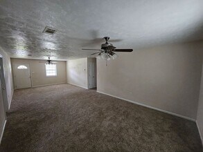 1602 Allison St in Leesville, LA - Building Photo - Building Photo