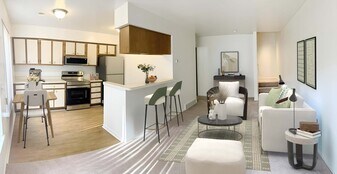 7840 Ridgevalley Dr, Unit 1 in Clarkston, MI - Building Photo