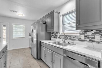 2512 Leta Way in Mesquite, TX - Building Photo - Building Photo