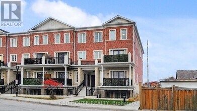 26 Bruce St in Vaughan, ON - Building Photo - Building Photo