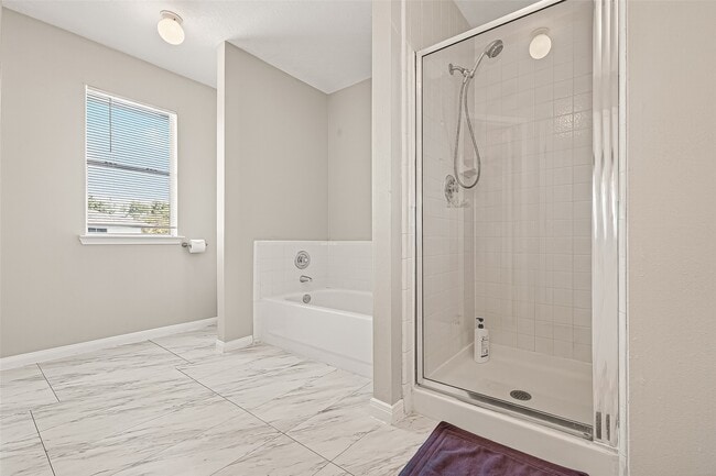 17522 Coventry Squire Dr