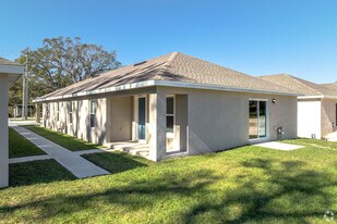 1120 Gay Rd in Lakeland, FL - Building Photo
