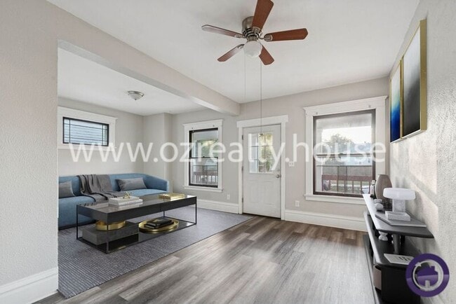 2824 Chestnut St in Toledo, OH - Building Photo - Building Photo