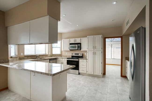 151 E Jeanine Dr in Tempe, AZ - Building Photo - Building Photo