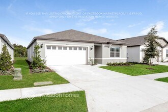627 Mariana Ct in Lake Alfred, FL - Foto de edificio - Building Photo