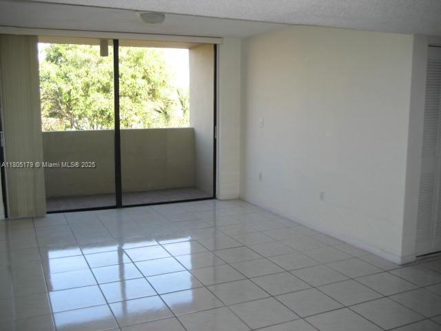 8006 SW 149th Ave in Miami, FL - Building Photo - Building Photo