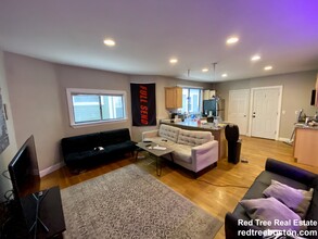 74 Ashford St, Unit 1 in Boston, MA - Building Photo - Building Photo