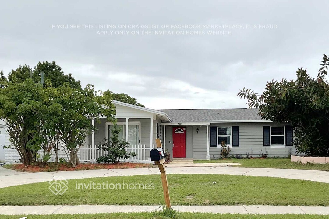 6914 Voltaire Dr in Orlando, FL - Foto de edificio