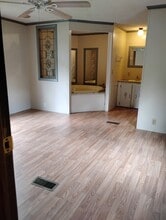 279 Outback Dr in Farmville, VA - Foto de edificio - Building Photo