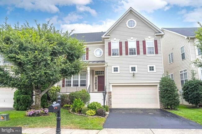property at 7517 Lindberg Dr