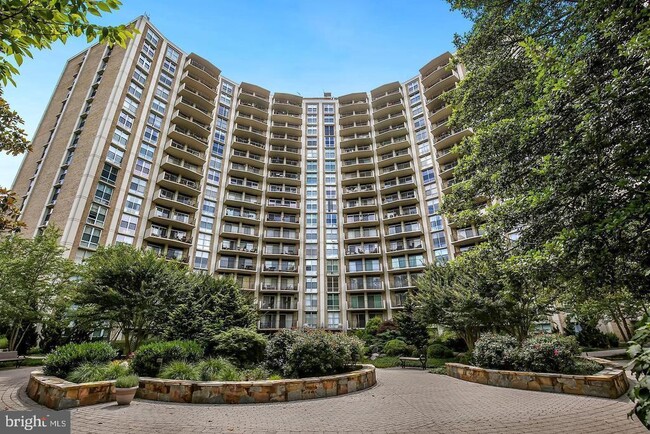 property at 9039 Sligo Creek Pkwy