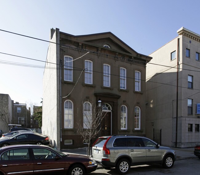 318-320 Bainbridge St in Philadelphia, PA - Building Photo - Building Photo