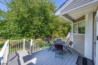 38 Crestmont Rd in Bedminster, NJ - Building Photo - Building Photo