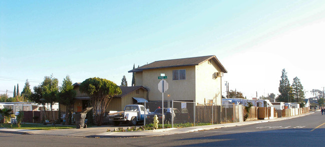 Modesto Mobile Home Park in Riverbank, CA - Building Photo - Building Photo