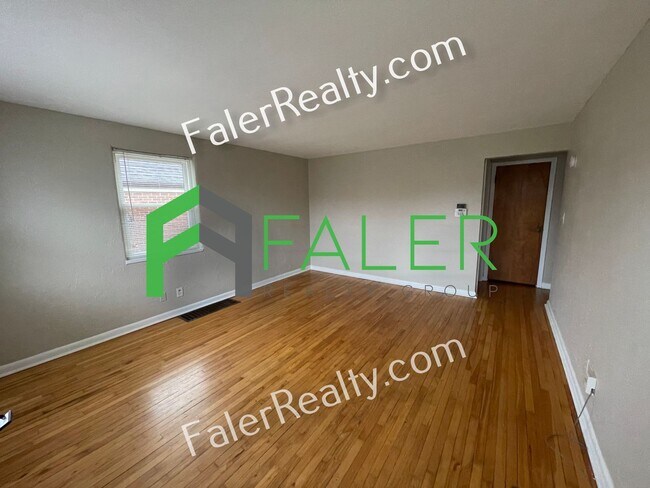 2747 Springmont Ave in Dayton, OH - Building Photo - Building Photo