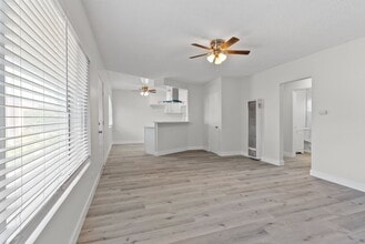 147 S Magnolia Ave in Anaheim, CA - Building Photo - Building Photo