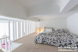 61 Brookline Ave, Unit 214 in Boston, MA - Building Photo - Building Photo