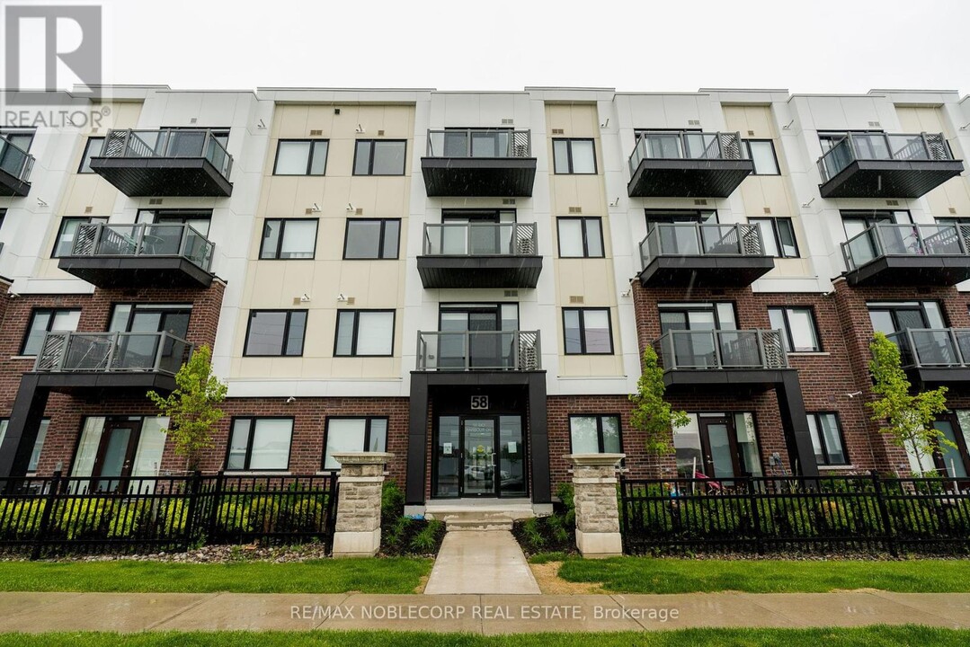 58-358 Sky Harbour Dr in Brampton, ON - Building Photo