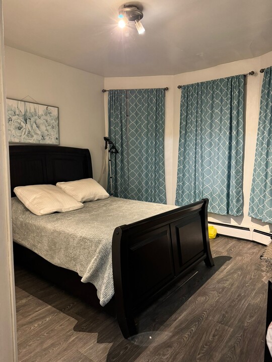 31 Harrison Pl in Clifton, NJ - Building Photo