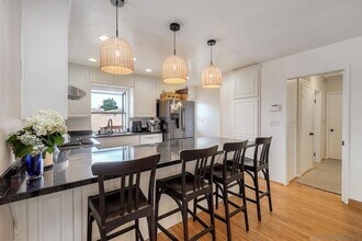 1166 Agate St in San Diego, CA - Building Photo - Building Photo