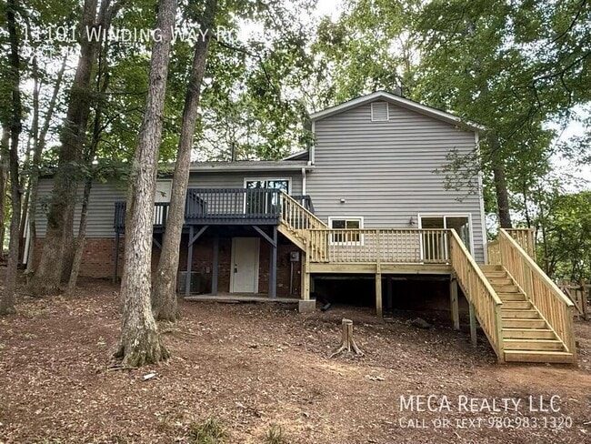 11101 Winding Way Rd in Charlotte, NC - Foto de edificio - Building Photo