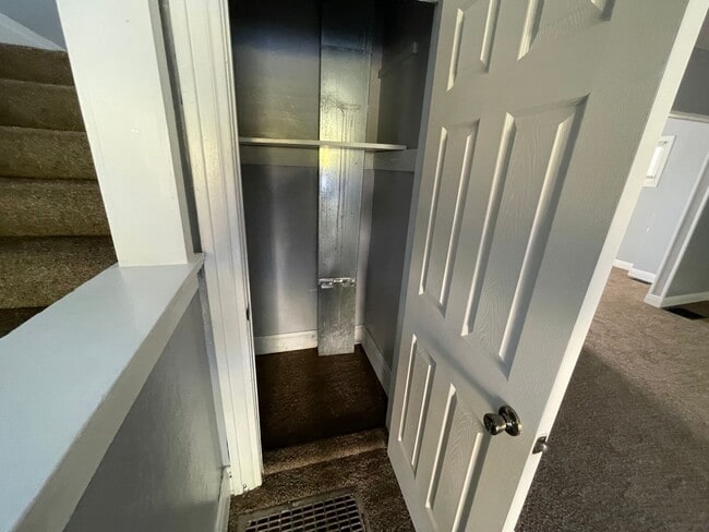 1522 Viola Ave in Dayton, OH - Building Photo - Building Photo