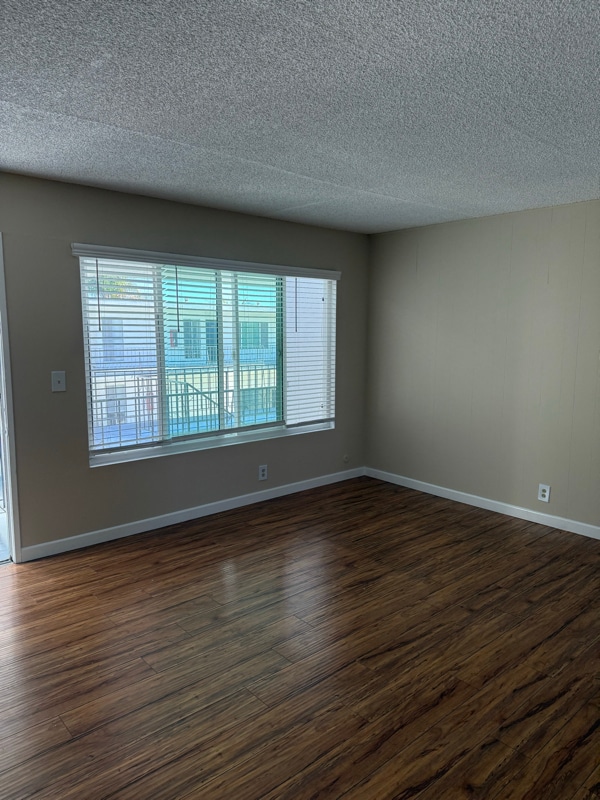 23611 Arlington Ave in Torrance, CA - Building Photo - Building Photo