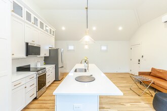 2213 Belmont Blvd in Nashville, TN - Building Photo - Building Photo