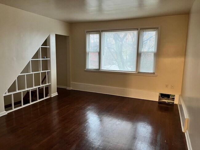 6413 Ridgeview Ave in Baltimore, MD - Building Photo - Building Photo