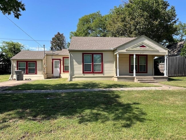 property at 207 Masters Ave