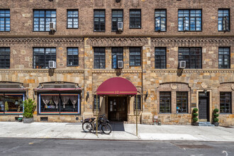 THE SHENANDOAH in New York, NY - Foto de edificio - Building Photo