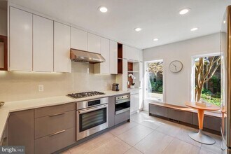 4046 Chancery Ct NW in Washington, DC - Building Photo - Building Photo