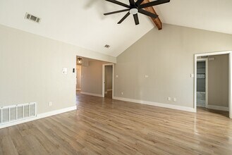 705 Dover Ln in Round Rock, TX - Building Photo - Building Photo