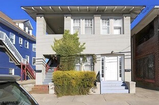 5 N Newport Ave in Ventnor City, NJ - Building Photo