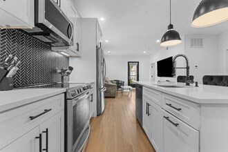68 Armandine St in Boston, MA - Building Photo - Building Photo
