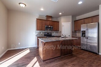 7613 NE 31st Cir in Vancouver, WA - Building Photo - Building Photo