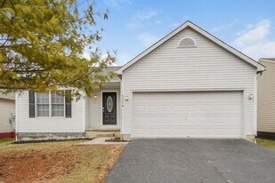 5776 Chase Run in Galloway, OH - Building Photo