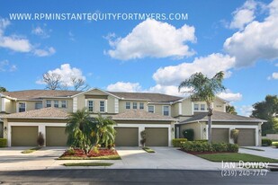 14752 Calusa Palms Dr