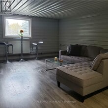 341 Queensville Sideroad in East Gwillimbury, ON - Building Photo - Building Photo