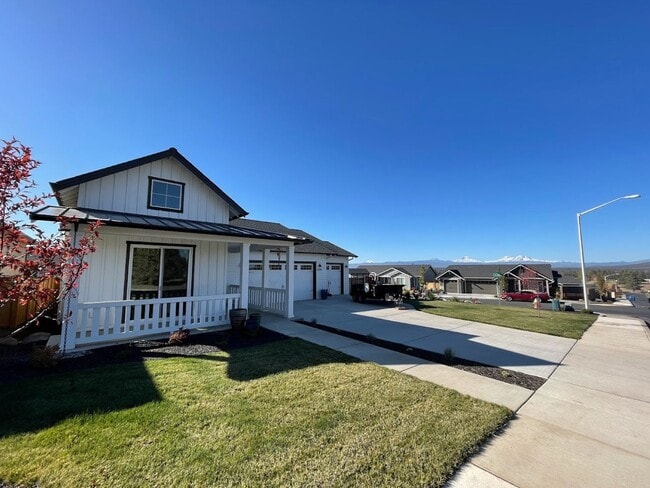 property at 4398 SW Yew Ave