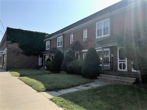 Waterloo Townhomes in Cleveland, OH - Building Photo - Other