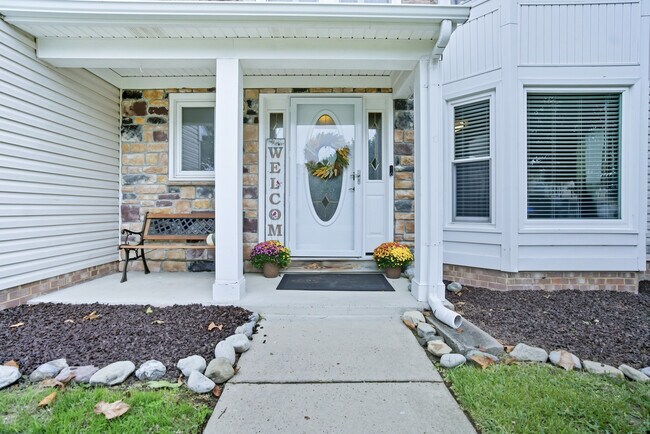 1097 Honeycutt Way in Virginia Beach, VA - Building Photo - Building Photo