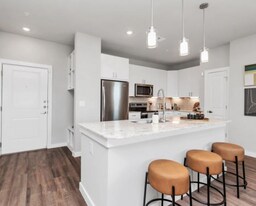 275 Pine Terrace Dr, Unit UNIT #1101A in Montgomery, TX - Building Photo