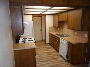 2339 Tahoe Dr in Norman, OK - Building Photo - Building Photo