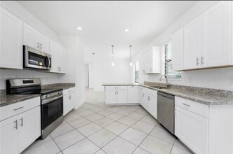 16851 Cayo Key Dr in Port Charlotte, FL - Building Photo - Building Photo