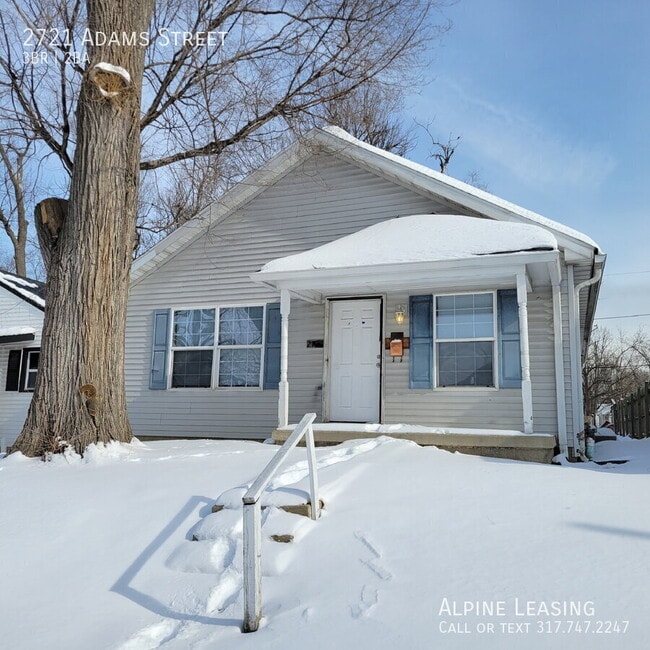 property at 2721 Adams St
