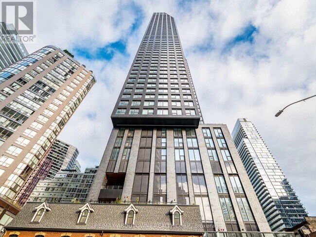 property at 8 Wellesley St W