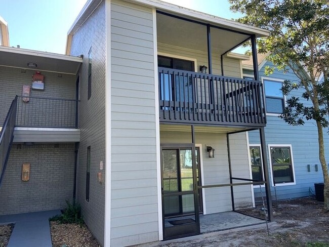 property at 3764 Idlebrook Cir