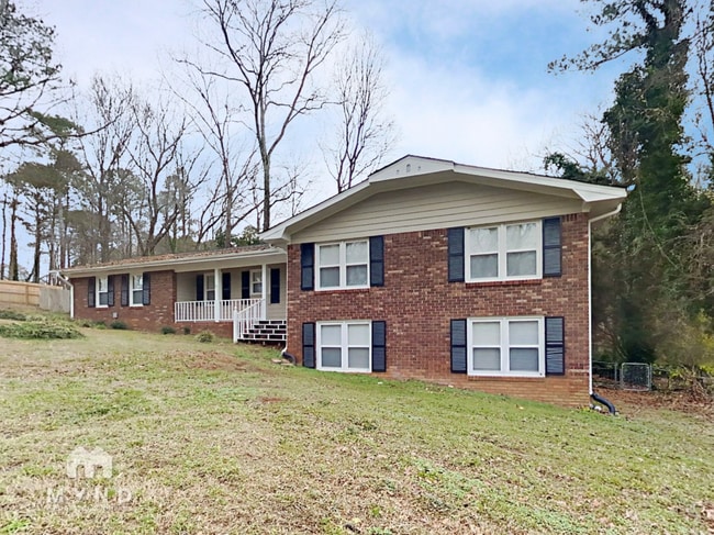 property at 2550 Stoney Brook Ln